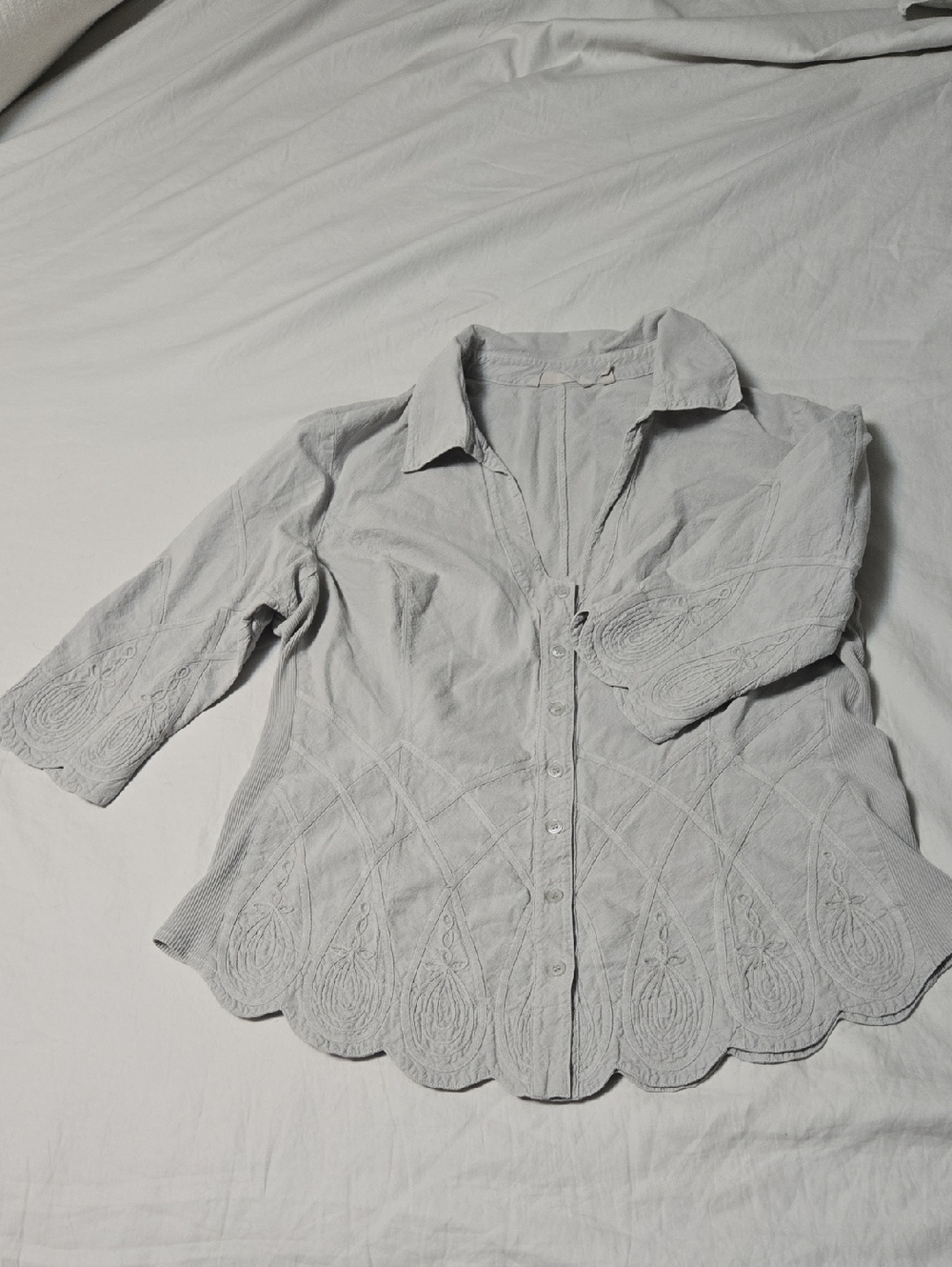 Soft Surroundings Embroidered Scallop-Hem Button-Down Shirt in Light Gray